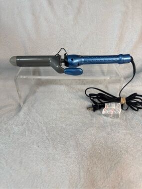 BaByliss Blue and Gray Curling Iron with Clamp